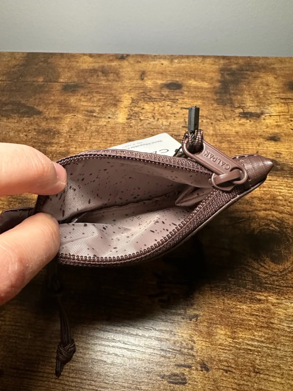 Terra Clippable Card Pouch in Walnut
